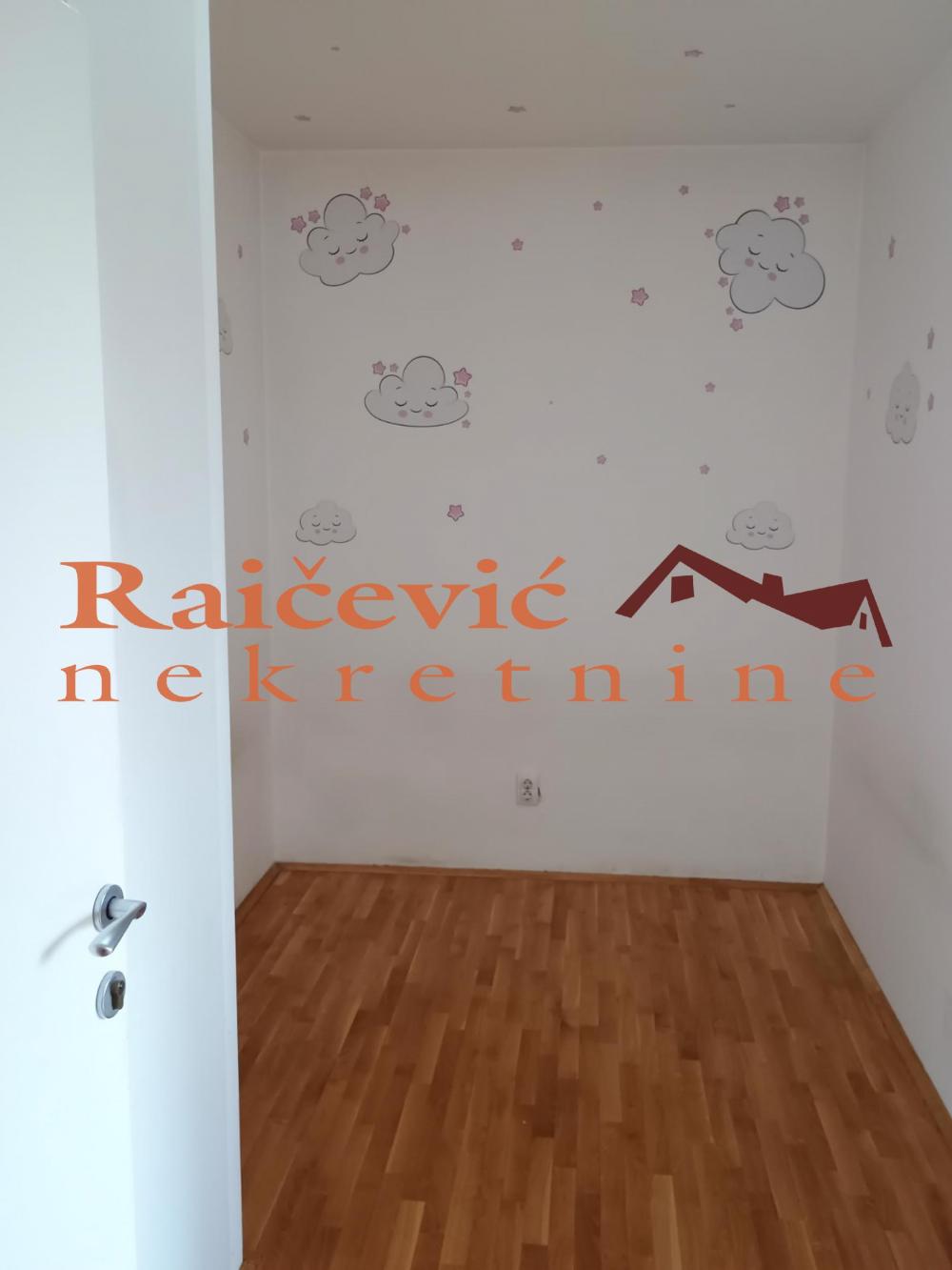 Stan na prodaju u Beogradu, Braće Jerković, jednoiposoban, 36m2, cena 126000 evra