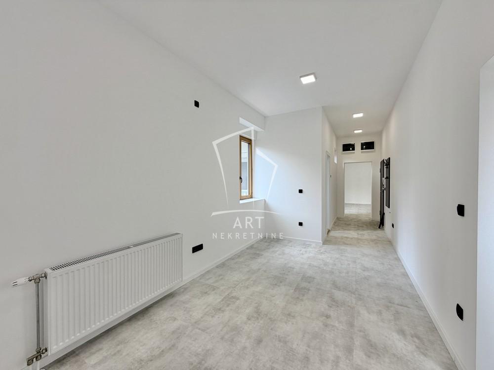 Stan na prodaju u Beogradu, Vračar, cetvorosoban, 103m2, cena 570000 evra