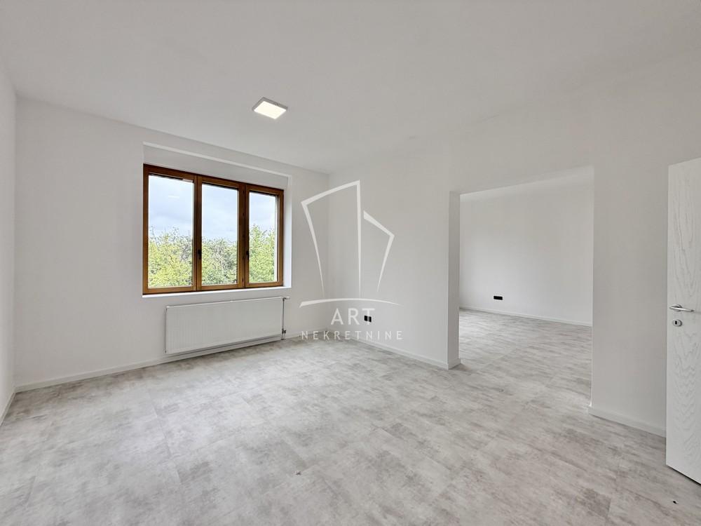 Stan na prodaju u Beogradu, Vračar, cetvorosoban, 103m2, cena 570000 evra