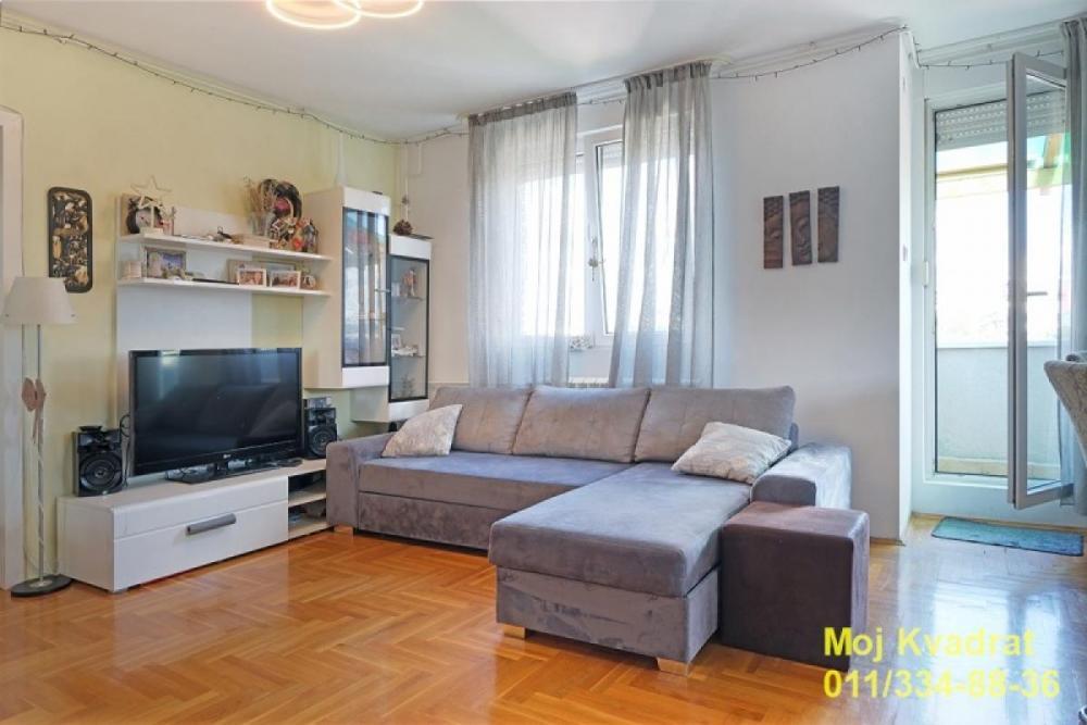 Stan na prodaju u Beogradu, Braće Jerković, cetvorosoban, 102m2, cena 295000 evra