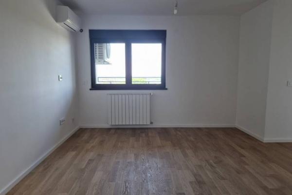 Stan na prodaju u Beogradu, Palilula, troiposoban, 71m2, cena 295000 evra
