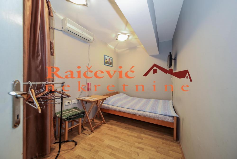 Stan na prodaju u Beogradu, Beograd (centar), 93m2, cena 350000 evra