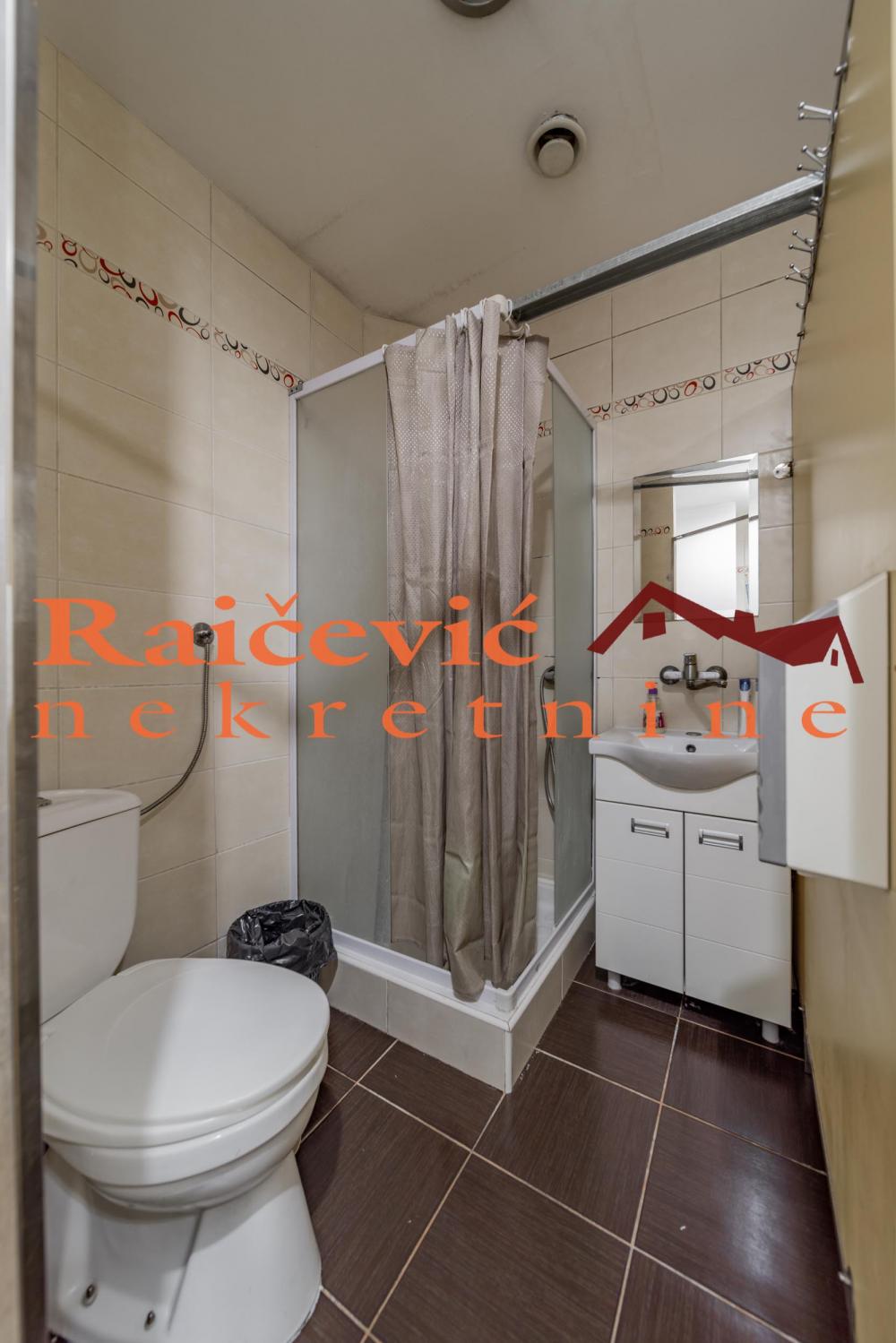 Stan na prodaju u Beogradu, Beograd (centar), 93m2, cena 350000 evra