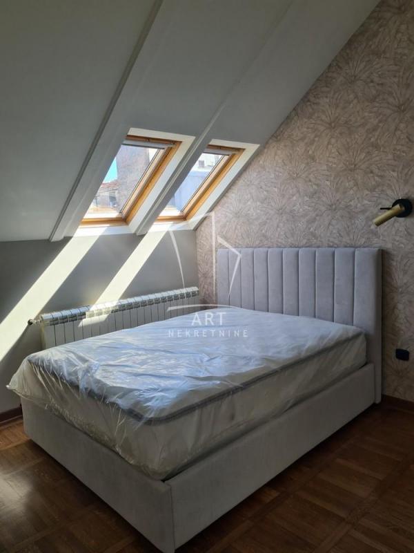 Stan na prodaju u Beogradu, Stari grad, trosoban, 88m2, cena 510000 evra