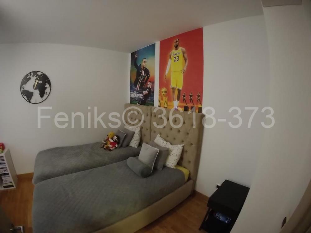 Stan na prodaju u Beogradu, Činovnička kolonija, 103m2, cena 520000 evra