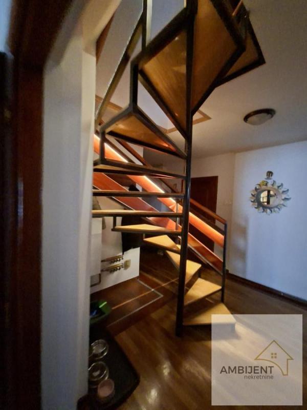 Stan na prodaju u Beogradu, Stari grad, cetvorosoban, 104m2, cena 410000 evra