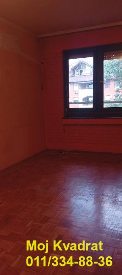 Stan na prodaju u Beogradu, Višnjička banja, dvoiposoban, 57m2, cena 145350 evra