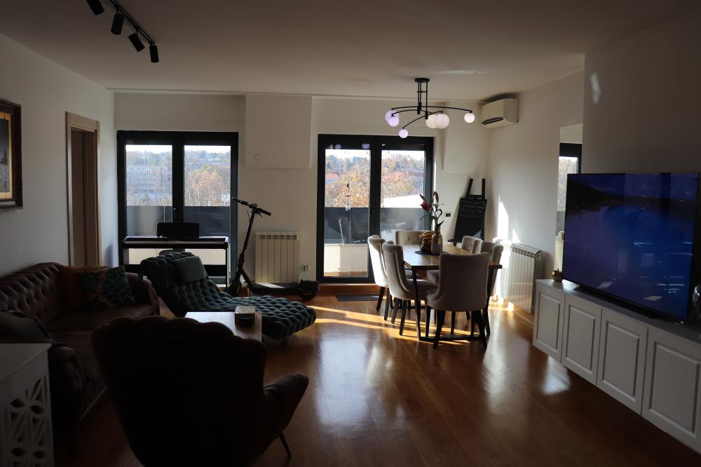 Stan na prodaju u Beogradu, Voždovac, cetvorosoban, 103m2, cena 520000 evra