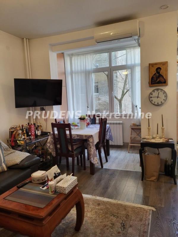 Stan na prodaju u Beogradu, Palilulska pijaca, trosoban, 73m2, cena 311000 evra