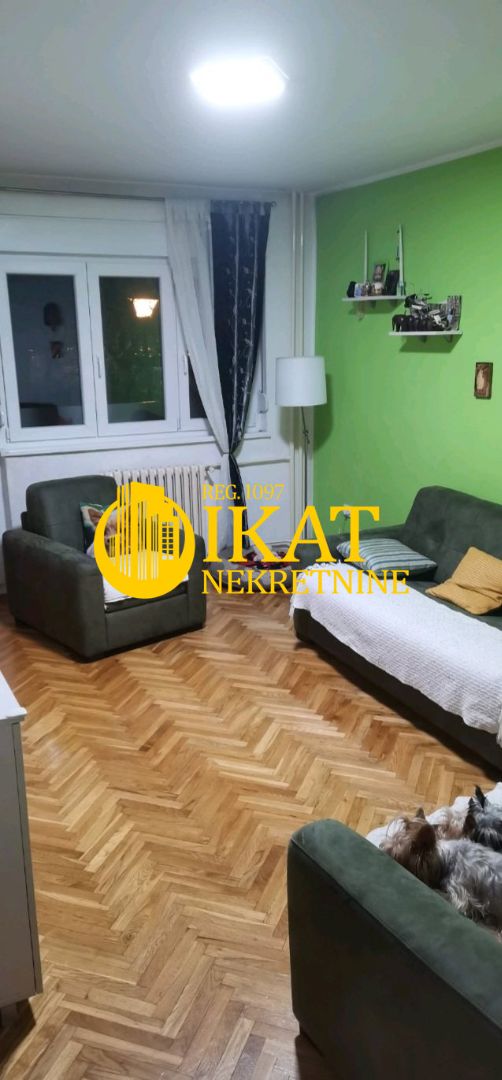 Stan na prodaju u Beogradu, Karaburma, dvosoban, 50m2, cena 155000 evra