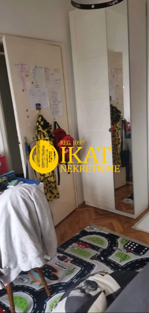 Stan na prodaju u Beogradu, Karaburma, dvosoban, 50m2, cena 155000 evra