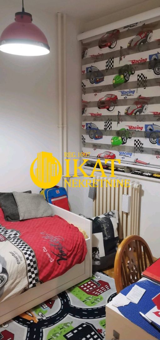 Stan na prodaju u Beogradu, Karaburma, dvosoban, 50m2, cena 155000 evra