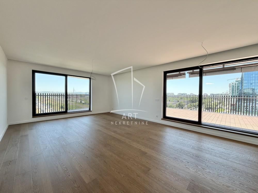Stan na prodaju u Beogradu, Novi Beograd, trosoban, 170m2, cena 870000 evra