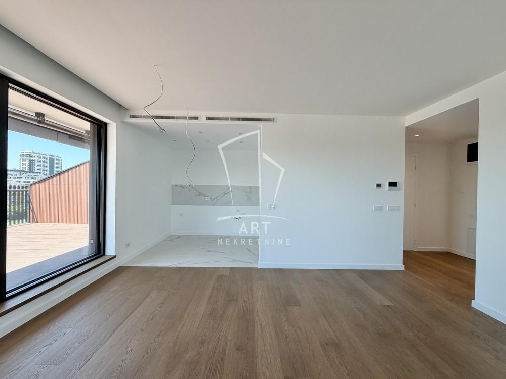 Stan na prodaju u Beogradu, Novi Beograd, trosoban, 170m2, cena 870000 evra