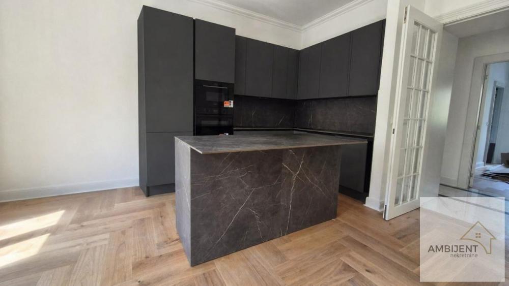 Stan na prodaju u Beogradu, Tašmajdan, 129m2, cena 800000 evra