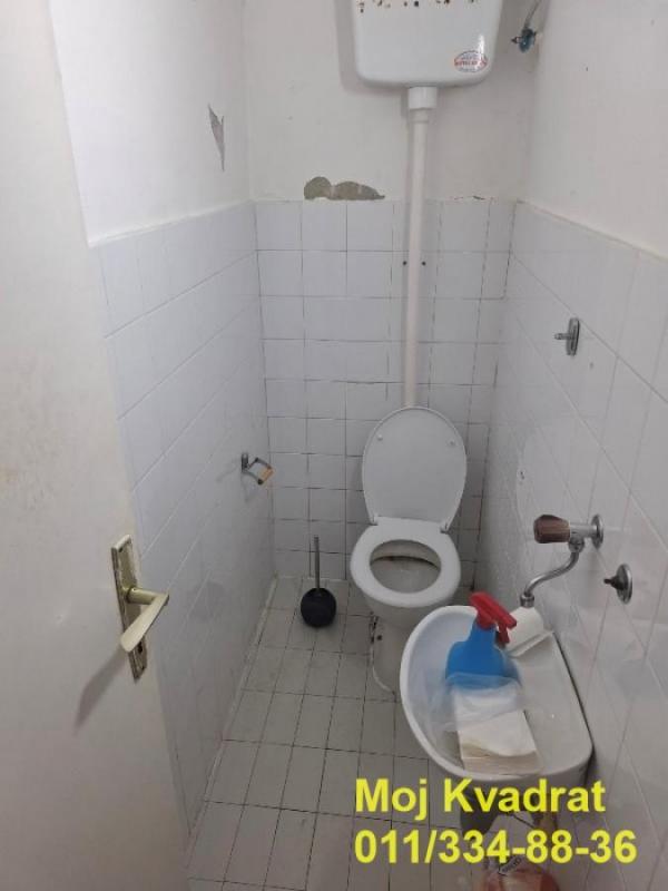 Stan na prodaju u Beogradu, Novi Beograd blok 34 (Studentski grad), troiposoban, 73m2, cena 255000 evra