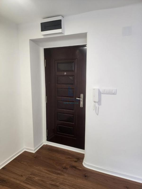 Stan na prodaju u Beogradu, Senjak, jednoiposoban, 30m2, cena 139885 evra
