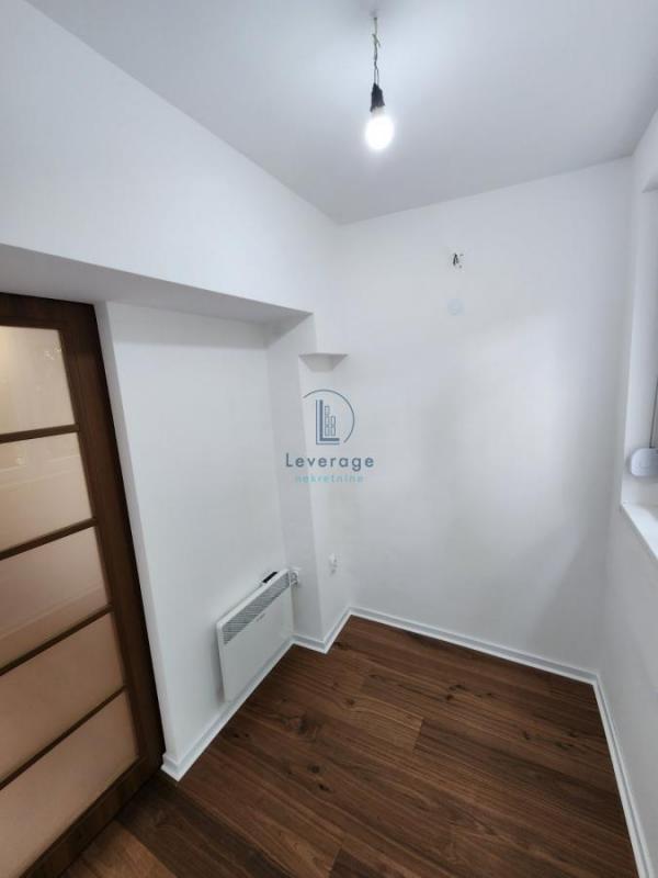 Stan na prodaju u Beogradu, Senjak, jednoiposoban, 30m2, cena 139885 evra