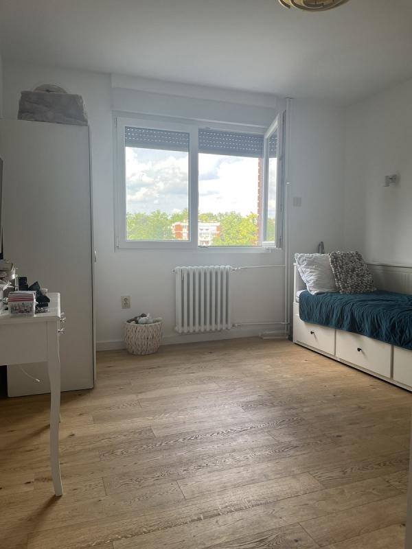 Stan na prodaju u Beogradu, Zemun, dvosoban, 65m2, cena 210000 evra