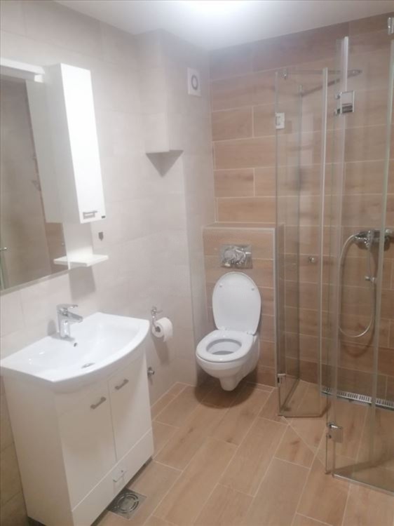 Stan na prodaju u Beogradu, Mali Mokri Lug, dvoiposoban, 60m2, cena 186000 evra