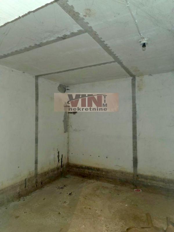 Stan na prodaju u Beogradu, Crveni Krst, trosoban, 72m2, cena 255000 evra