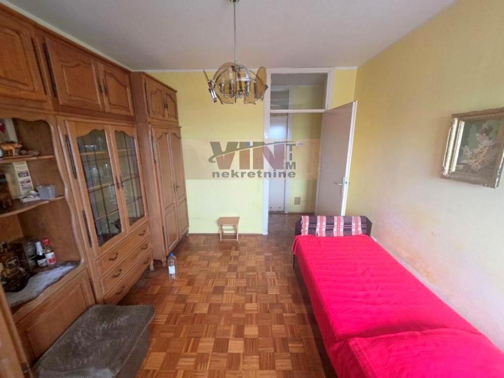 Stan na prodaju u Beogradu, Crveni Krst, trosoban, 72m2, cena 255000 evra