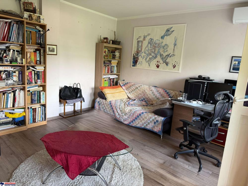 Stan na prodaju u Beogradu, Novi Beograd blok 37, dvoiposoban, 63m2, cena 229000 evra