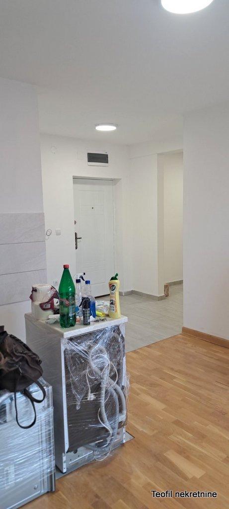 Stan na prodaju u Beogradu, Borča, dvosoban, 48m2, cena 81500 evra