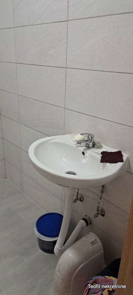 Stan na prodaju u Beogradu, Borča, dvosoban, 48m2, cena 81500 evra