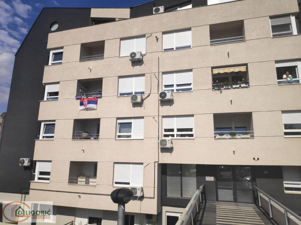 Stan na prodaju u Beogradu, Cvetanova ćuprija, jednoiposoban, 37m2, cena 119000 evra