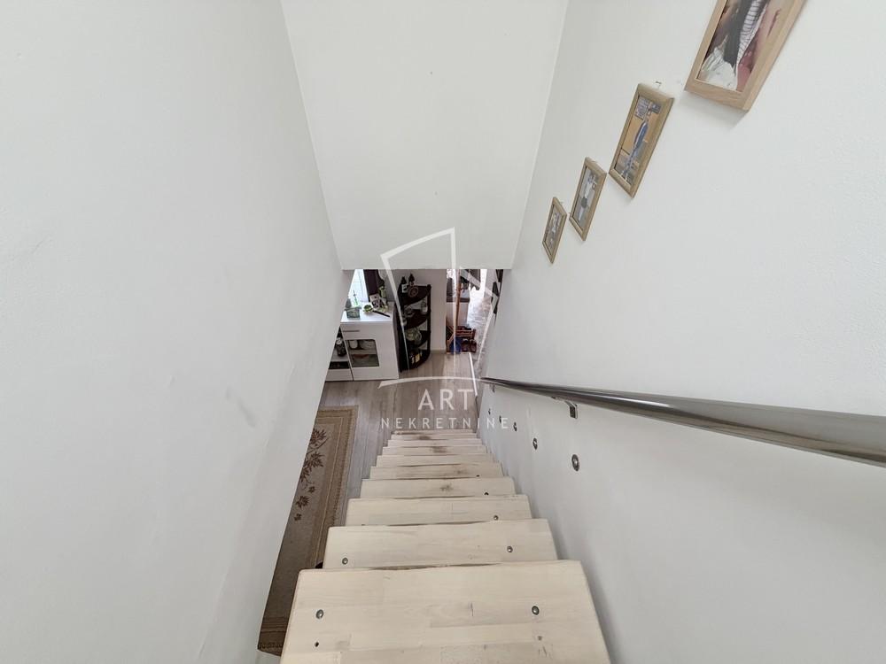 Stan na prodaju u Beogradu, Palilula, trosoban, 72m2, cena 136000 evra