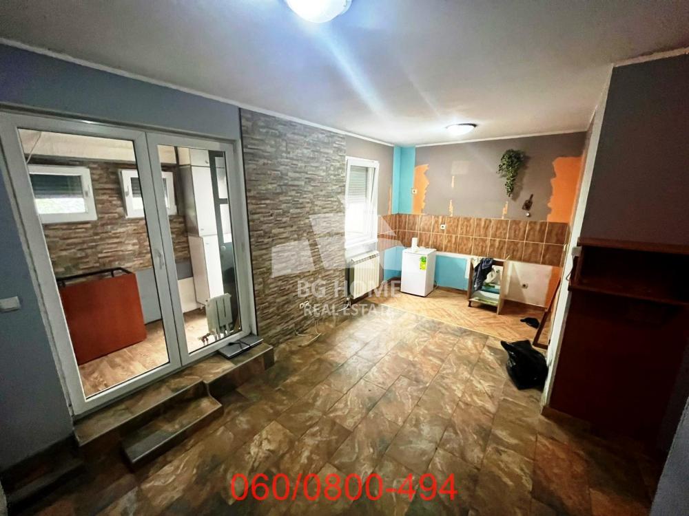 Stan na prodaju u Beogradu, Cvetkova pijaca, 31m2, cena 119000 evra