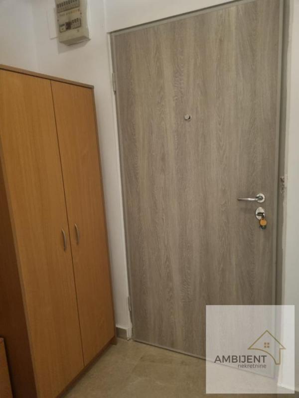 Stan na prodaju u Beogradu, Banovo brdo, jednosoban, 30m2, cena 119000 evra