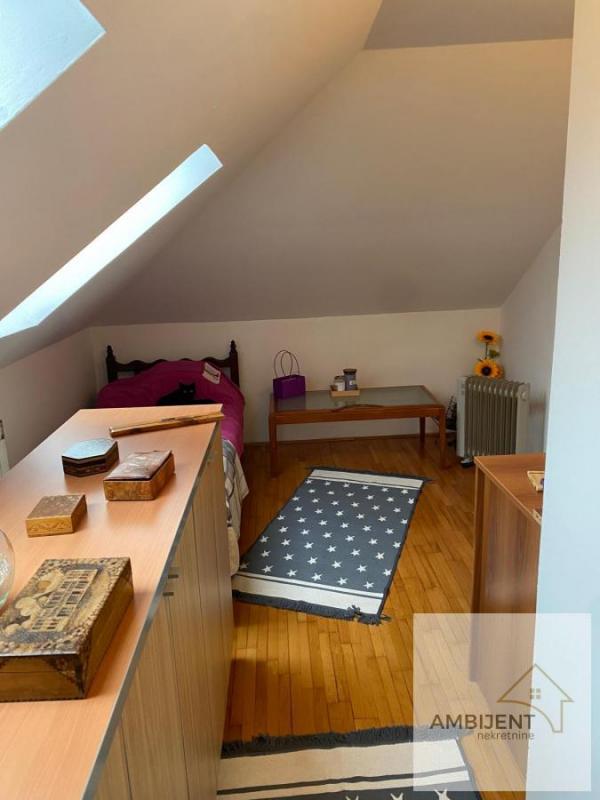 Stan na prodaju u Beogradu, Zemun centar, cetvorosoban, 104m2, cena 295000 evra