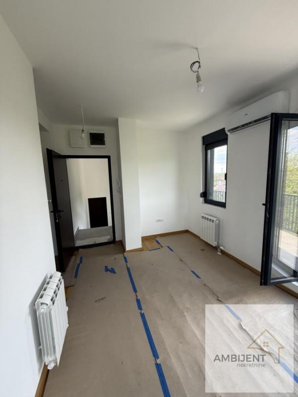 Stan na prodaju u Beogradu, Surčin, dvosoban, 51m2, cena 125000 evra