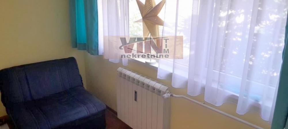 Stan na prodaju u Beogradu, Olimp, dvoiposoban, 62m2, cena 186000 evra