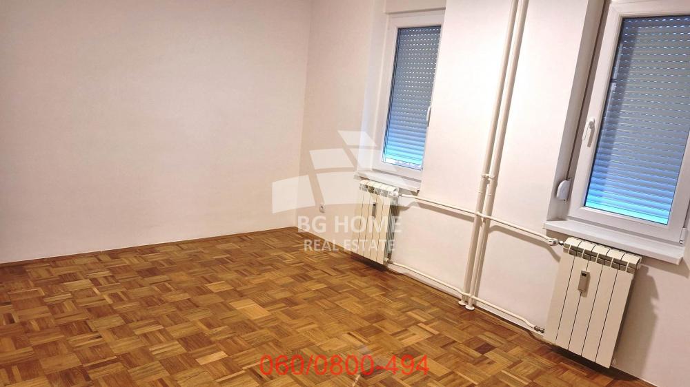 Stan na prodaju u Beogradu, Novi Beograd, troiposoban, 91m2, cena 320000 evra