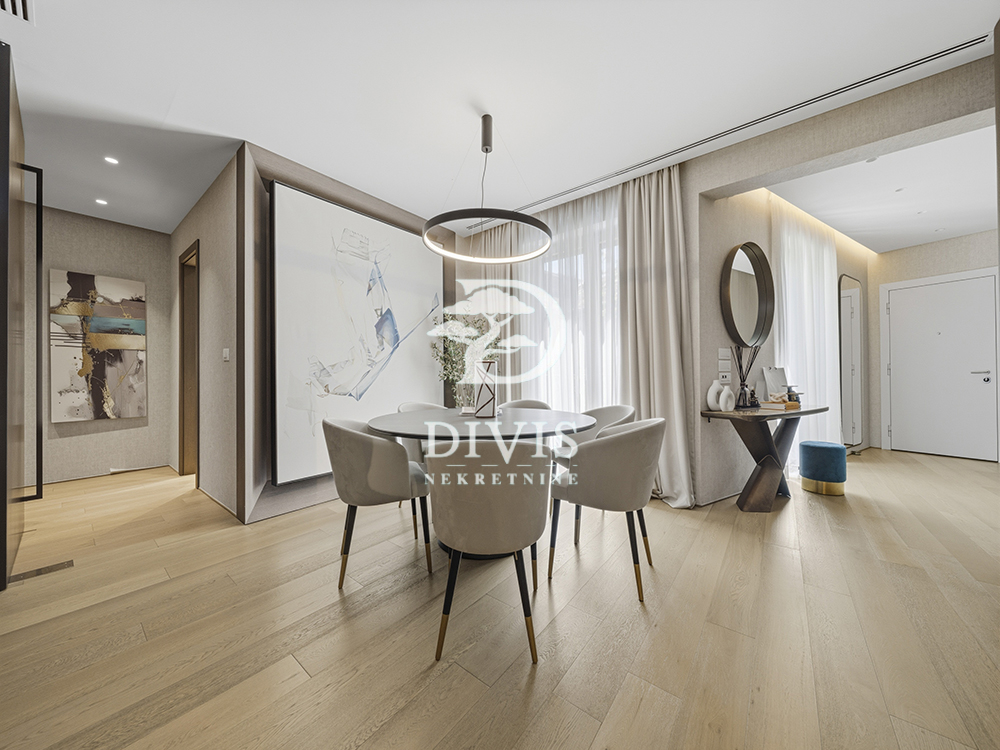 Stan na prodaju u Beogradu, Vračar (Hram), cetvorosoban, 162m2, cena 1500000 evra