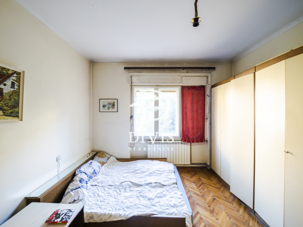 Stan na prodaju u Beogradu, Savski venac, troiposoban, 96m2, cena 449000 evra