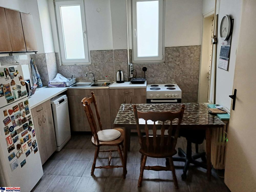 Stan na prodaju u Beogradu, Fontana, dvosoban, 57m2, cena 200000 evra