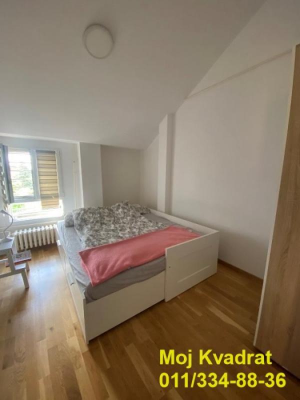 Stan na prodaju u Beogradu, Cerak vinogradi, dvoiposoban, 65m2, cena 210000 evra