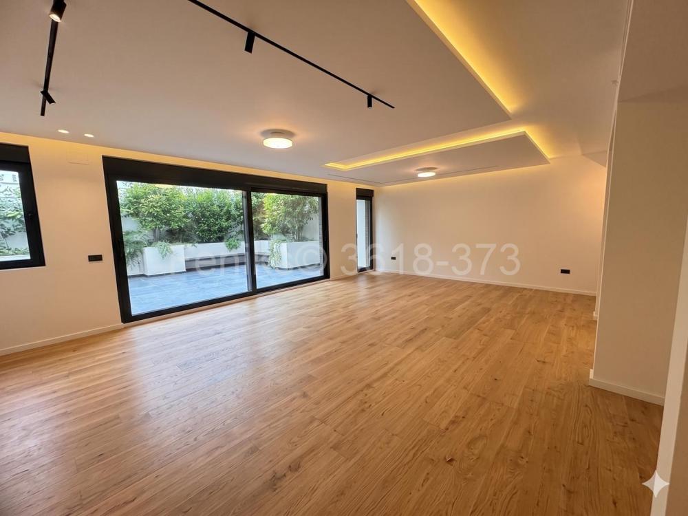 Stan na prodaju u Beogradu, Voždovac, cetvorosoban, 232m2, cena 726955 evra