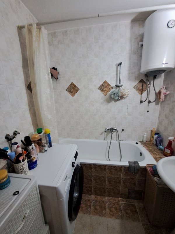 Stan na prodaju u Beogradu, Karaburma, dvosoban, 37m2, cena 90000 evra