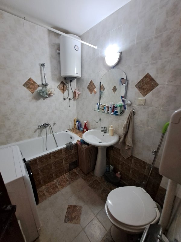 Stan na prodaju u Beogradu, Karaburma, dvosoban, 37m2, cena 90000 evra