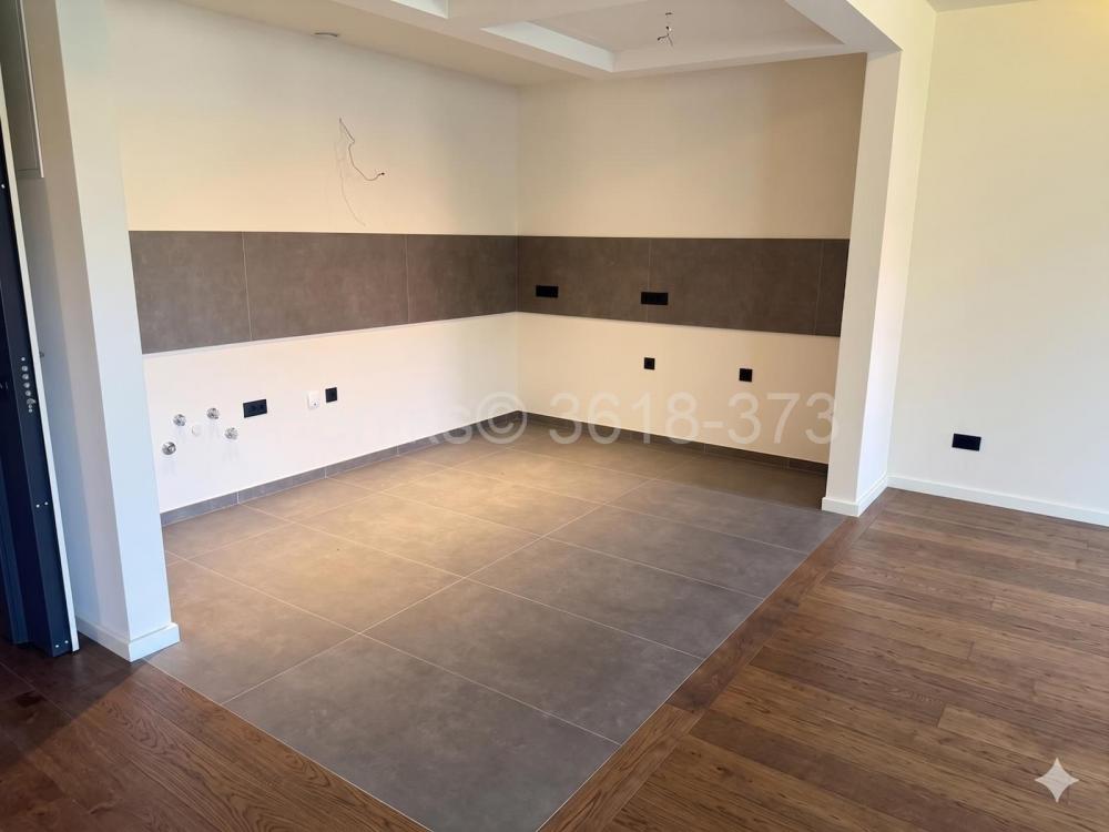 Stan na prodaju u Beogradu, Voždovac, cetvorosoban, 132m2, cena 539000 evra
