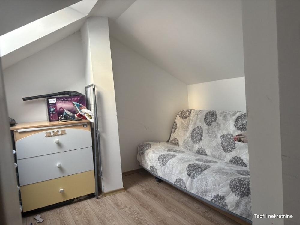 Stan na prodaju u Beogradu, Barajevo, dvoiposoban, 75m2, cena 110000 evra