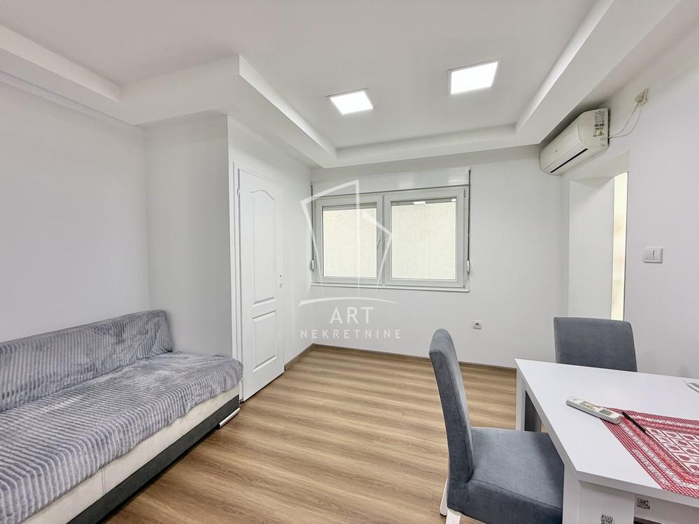 Stan na prodaju u Beogradu, Palilula, jednosoban, 25m2, cena 80000 evra