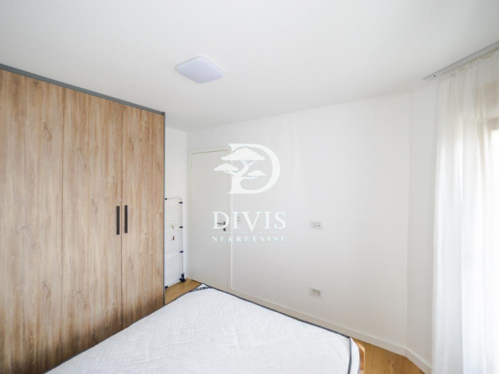 Stan na prodaju u Beogradu, Vračar (Hram), dvosoban, 49m2, cena 259000 evra