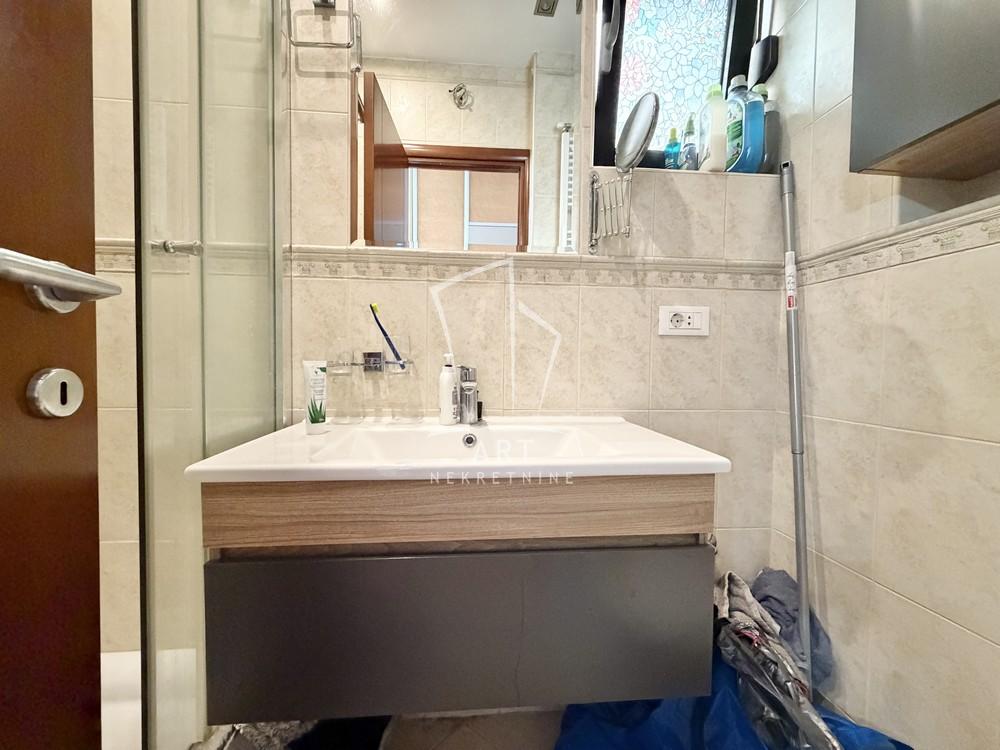 Stan na prodaju u Beogradu, Vračar (Hram), jednosoban, 37m2, cena 210000 evra