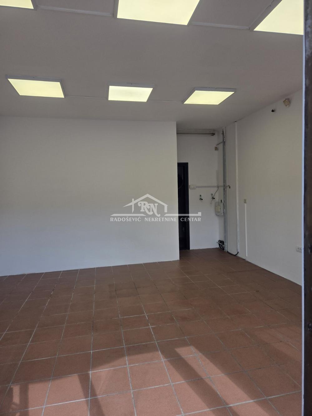 Stan na prodaju u Beogradu, Voždovac, jednosoban, 34m2, cena 250000 evra